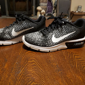 Nike Airmax Sequent 2